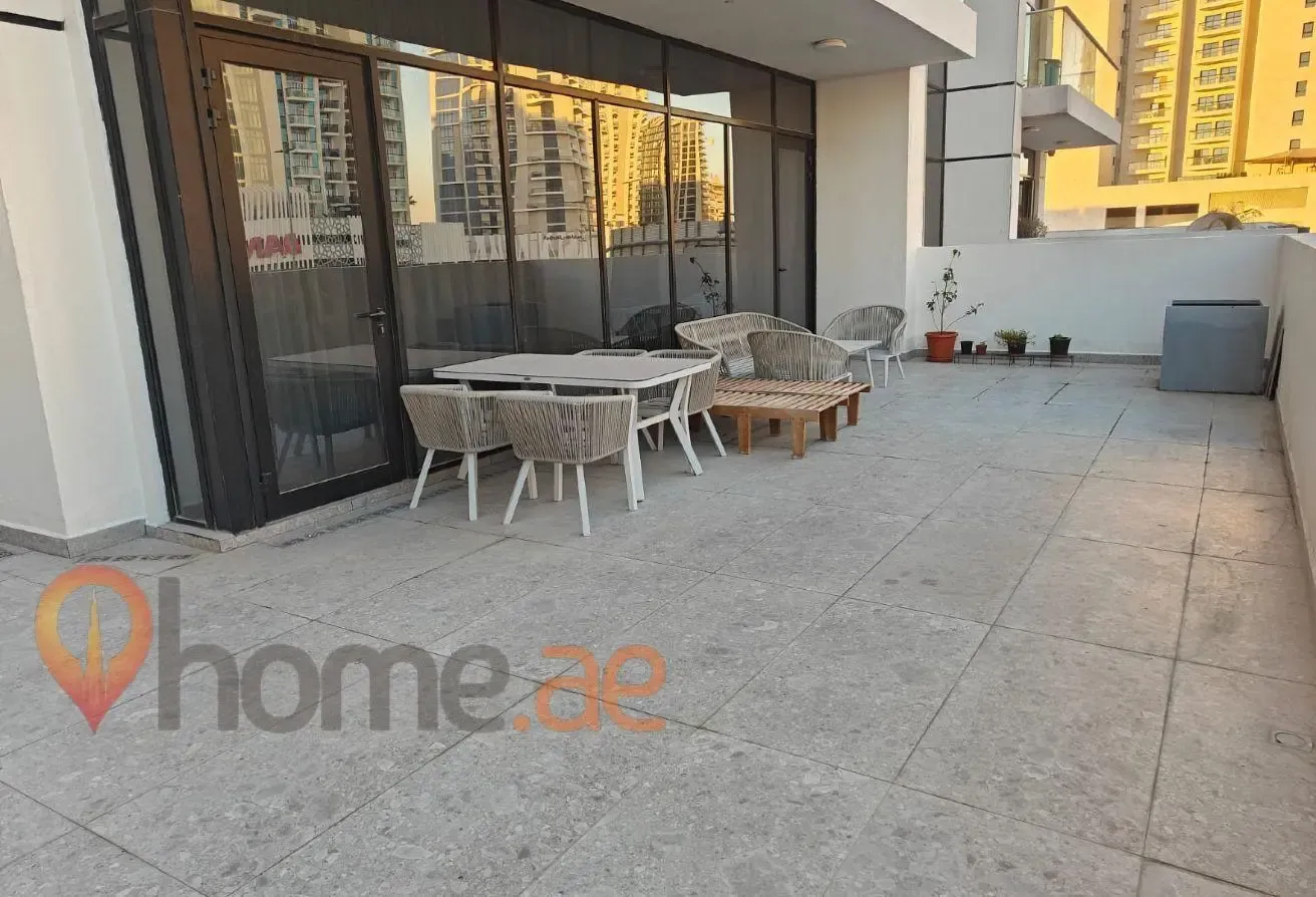 Furnished | 1BR Convertible to 2 | Large Terrace