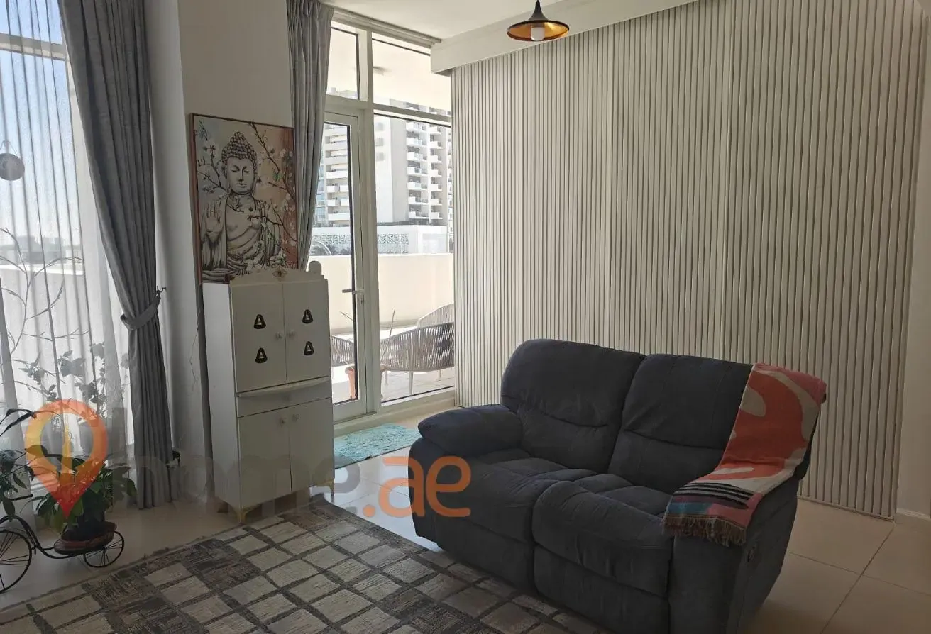 Furnished | 1BR Convertible to 2 | Large Terrace