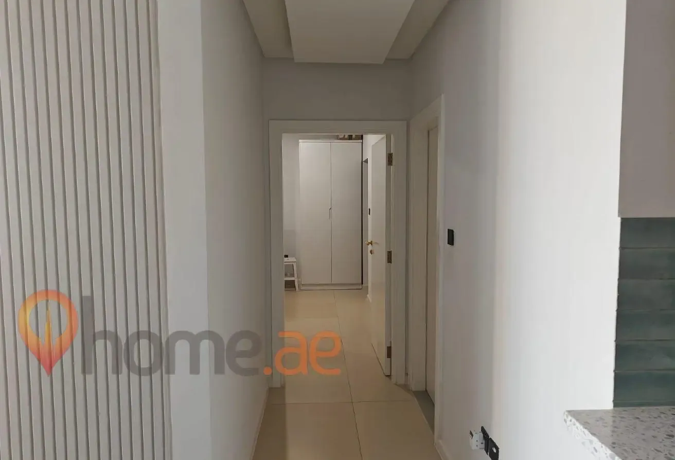Furnished | 1BR Convertible to 2 | Large Terrace