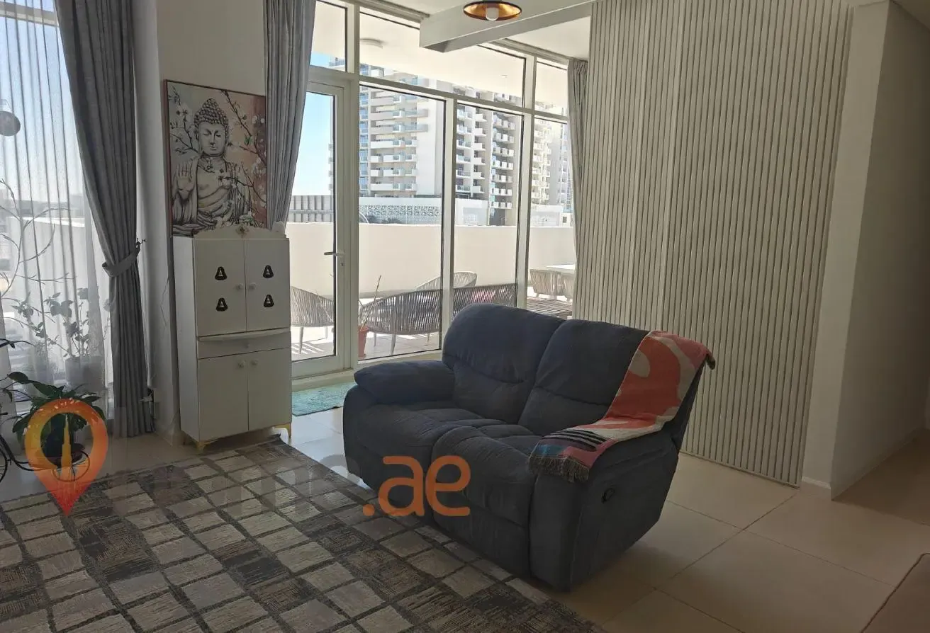 Furnished | 1BR Convertible to 2 | Large Terrace