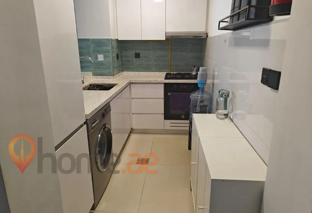 Furnished | 1BR Convertible to 2 | Large Terrace