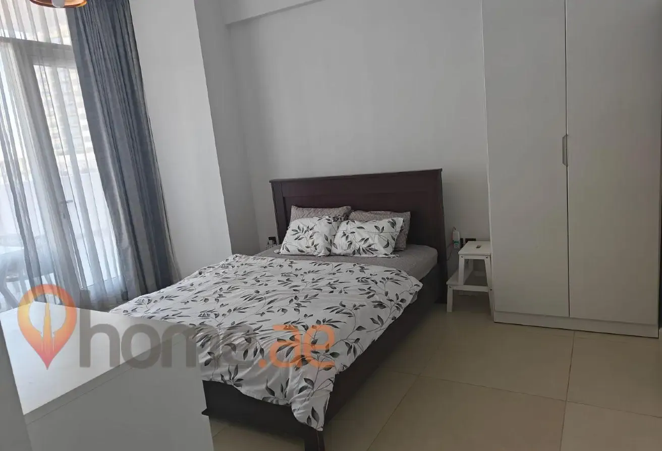 Furnished | 1BR Convertible to 2 | Large Terrace