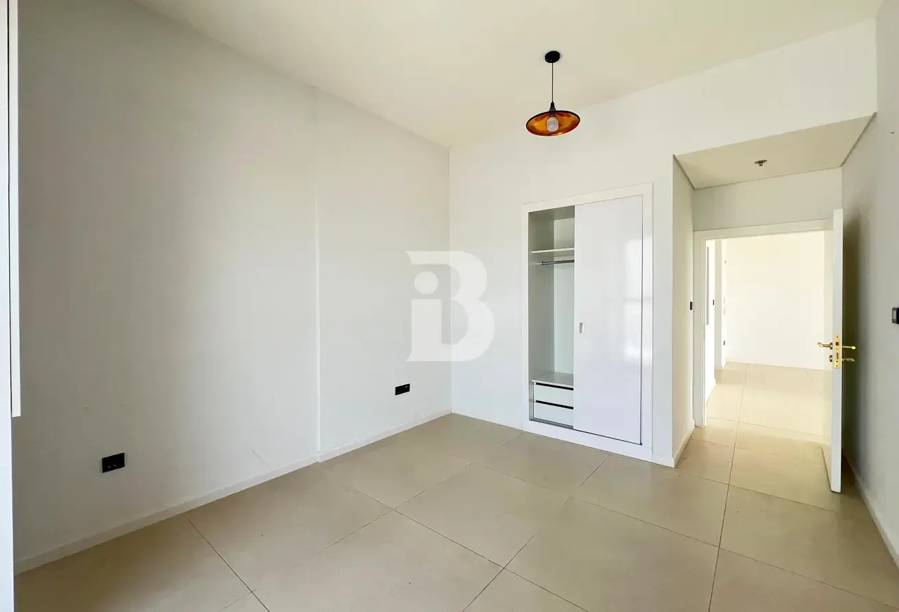 SPACIOUS | MODERN | HIGH RISE | BEST VIEW