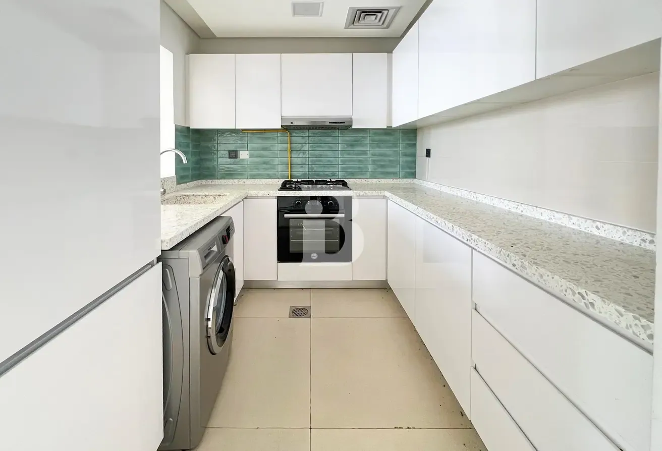 SPACIOUS | MODERN | HIGH RISE | BEST VIEW