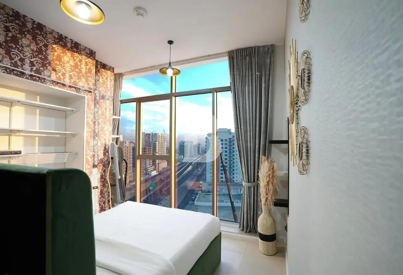 CONVERTIBLE INTO 2BED | FURNISHED | HIGH RISE