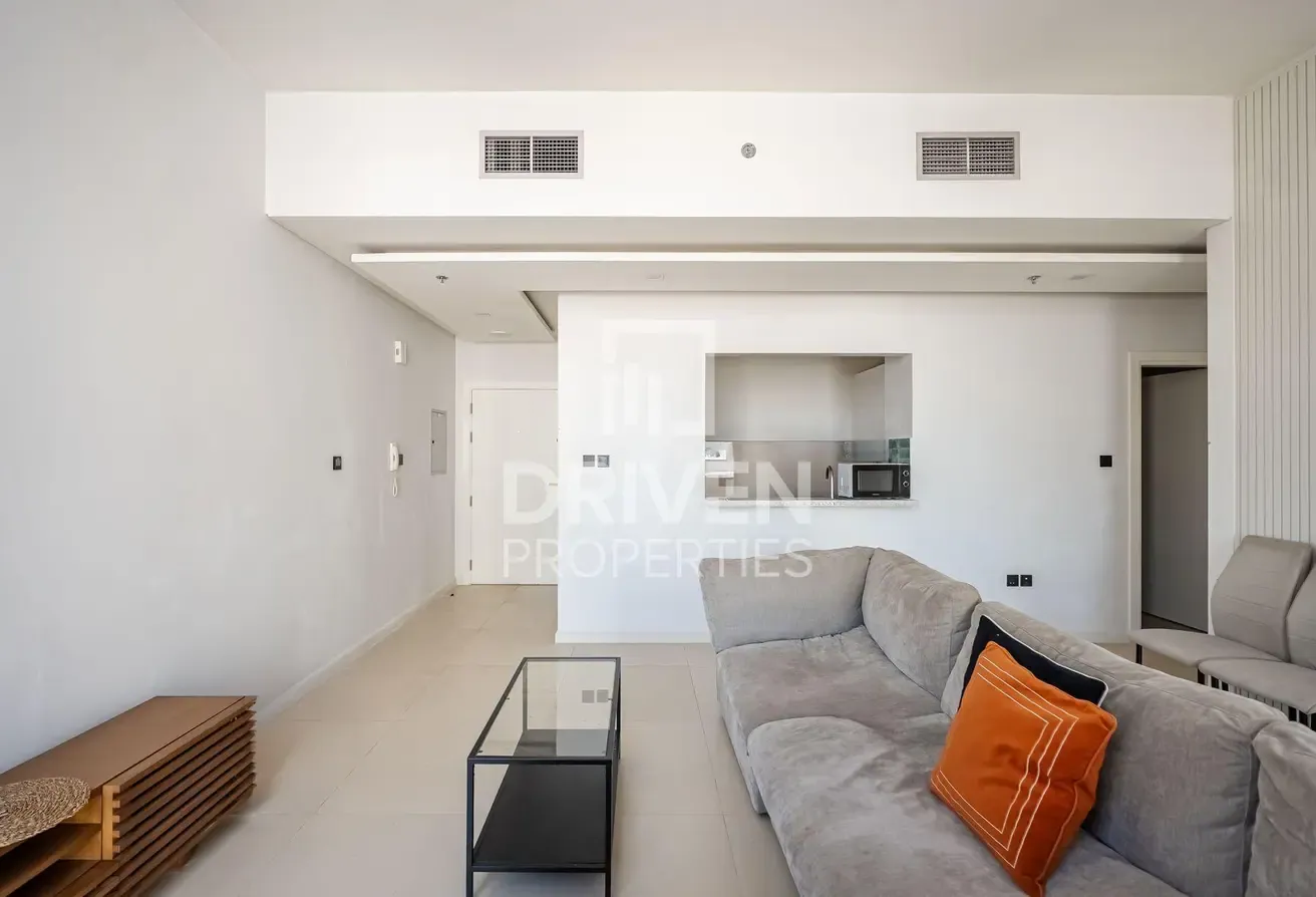 Huge Layout with Study Room | Elegant Apartment