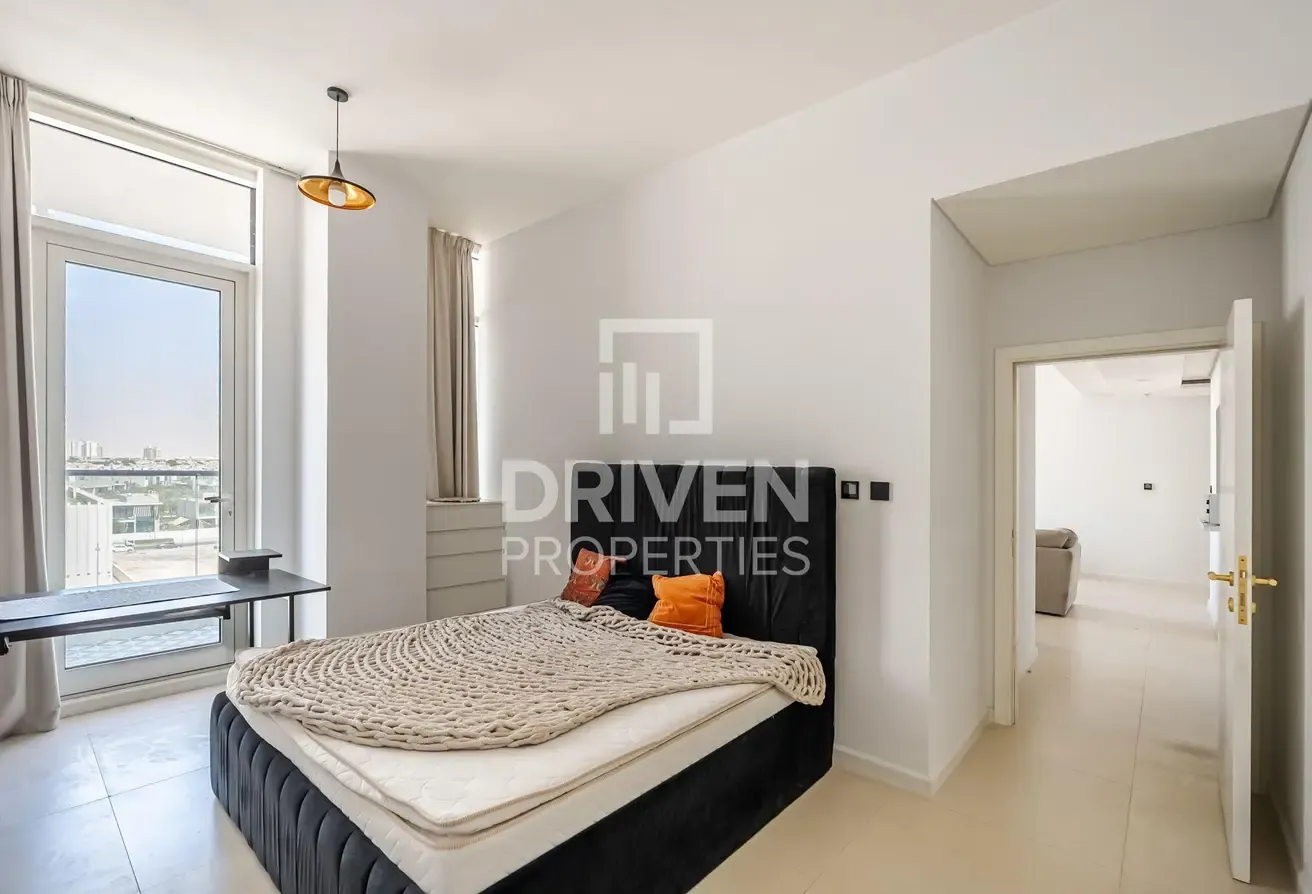 Huge Layout with Study Room | Elegant Apartment
