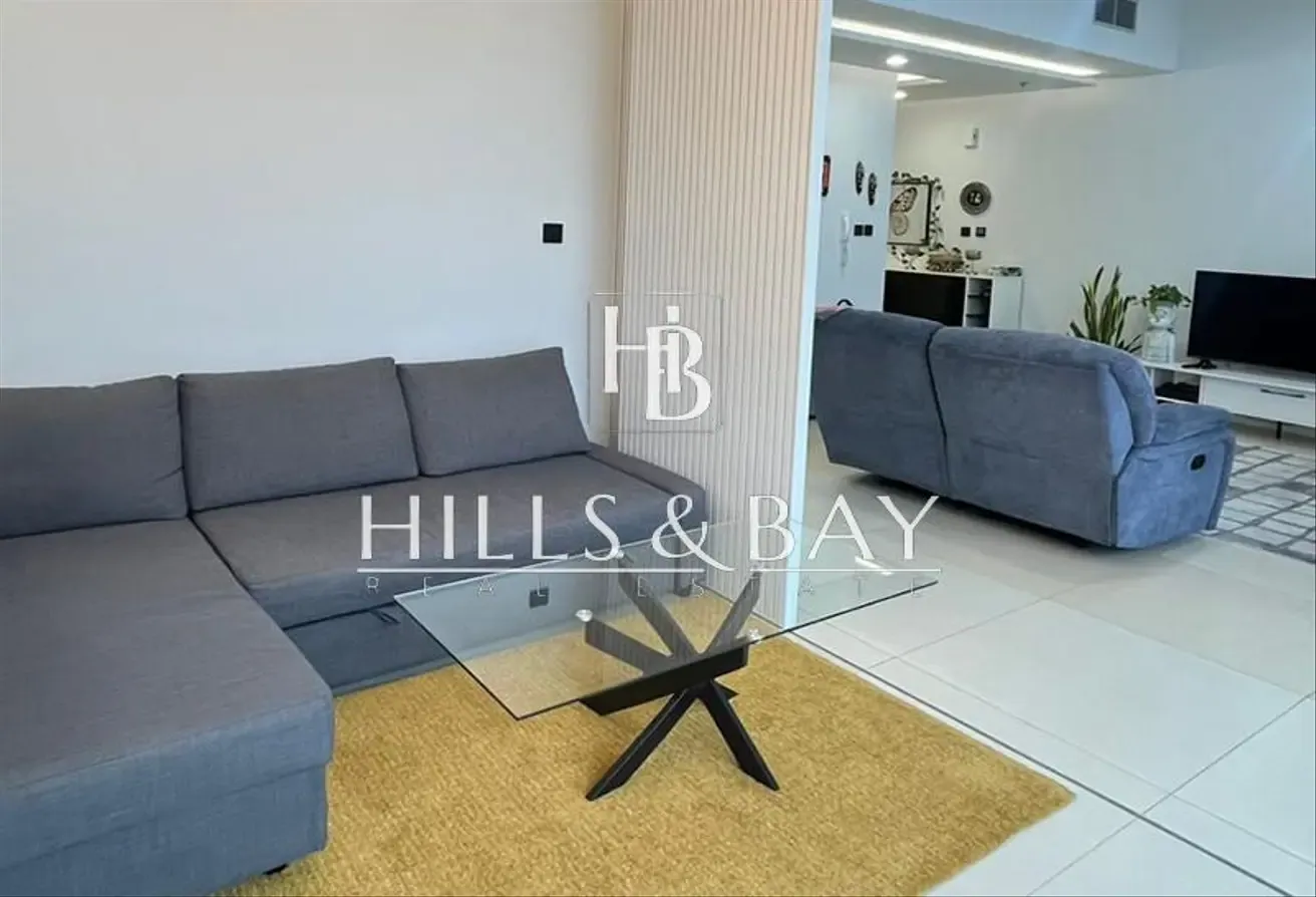NO COMMISSION ll 2 PARKING ll SPACIOUS BALCONY