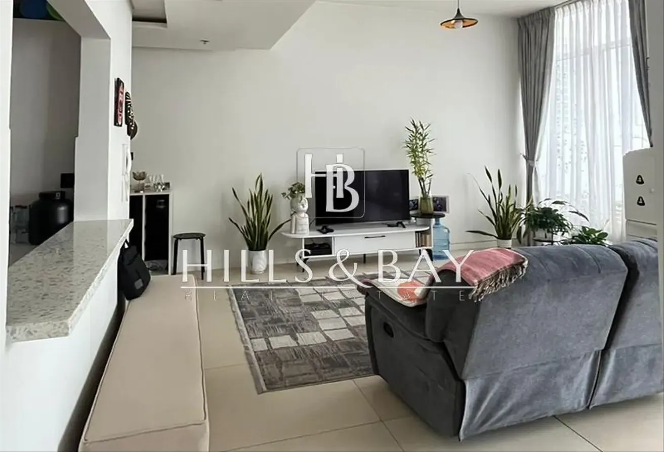 NO COMMISSION ll 2 PARKING ll SPACIOUS BALCONY
