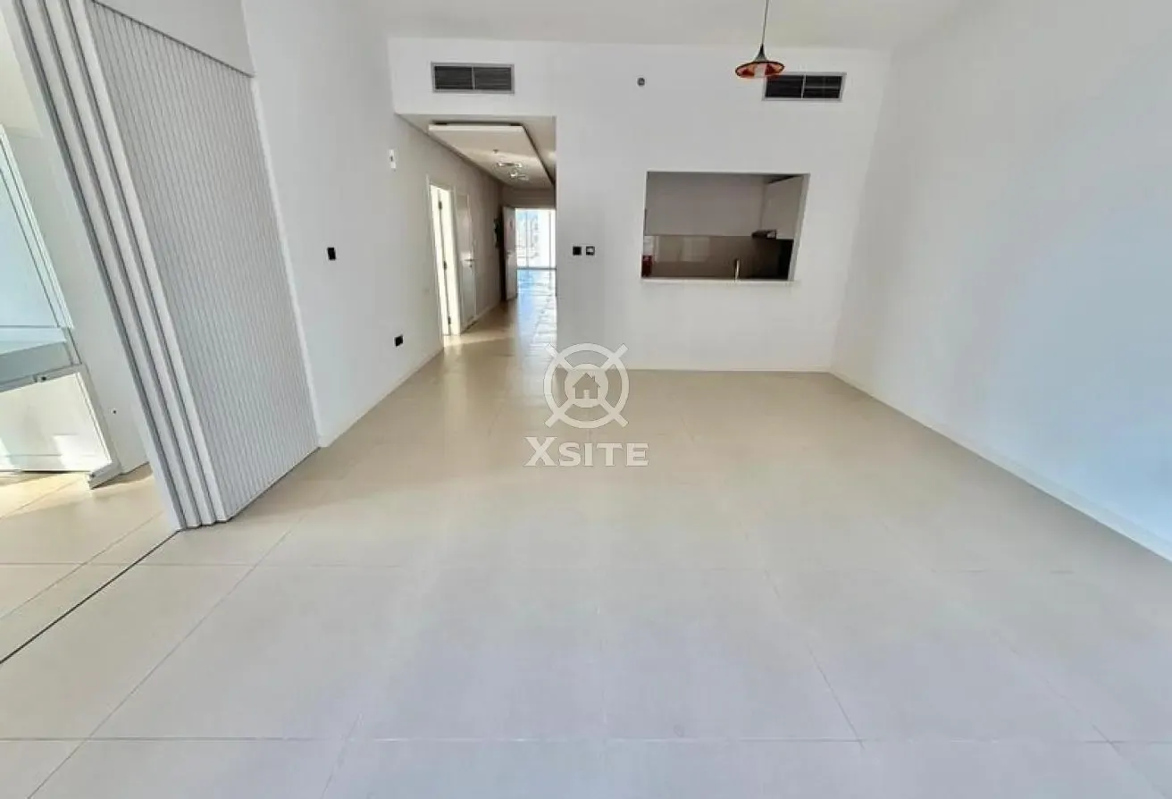 Spacious 1 BR | Well Maintained | Unfurnished