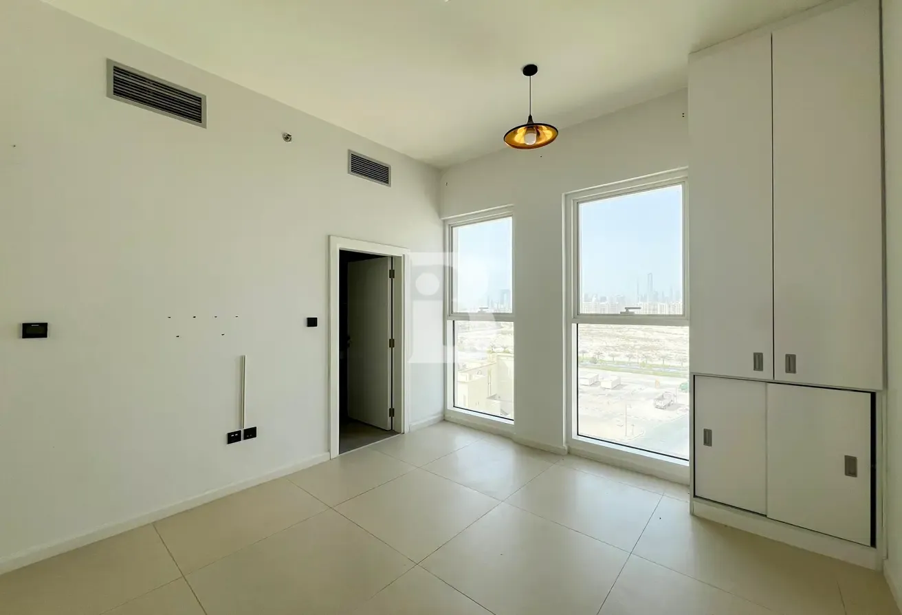 SPACIOUS | MODERN | HIGH RISE | BEST VIEW
