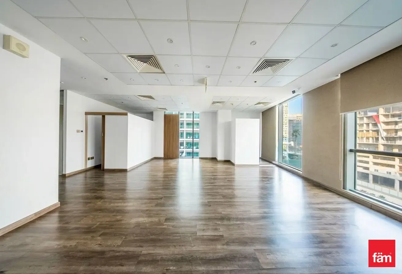 Vacant | Fully Fitted | Rare Unit