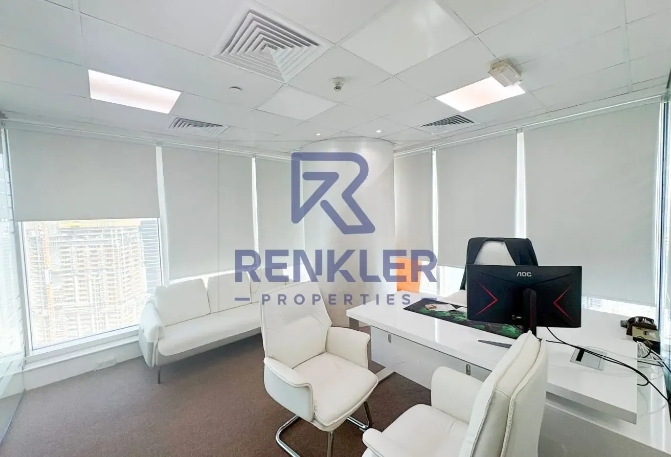 Furnished| Partitioned | Canal view