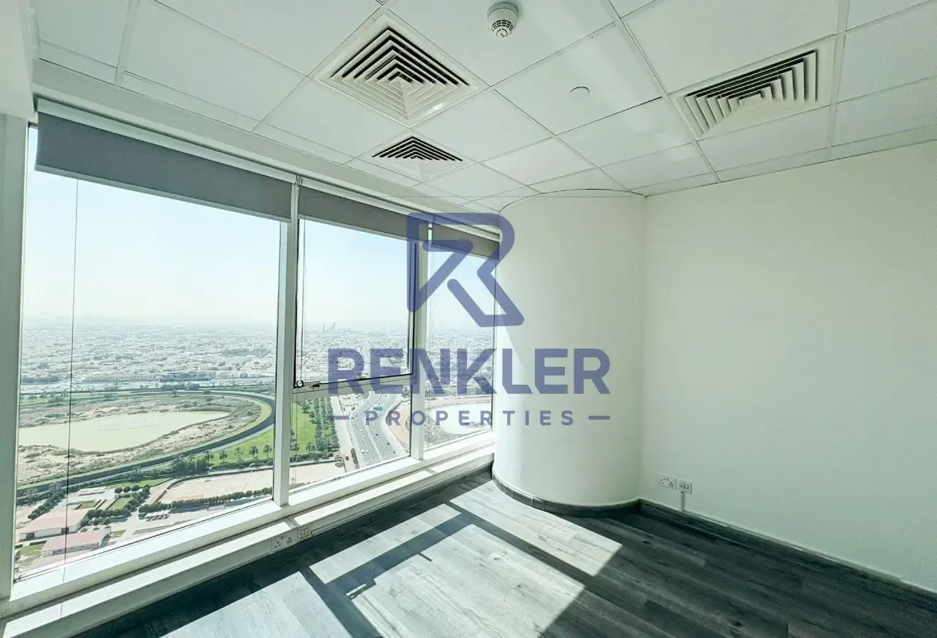 Vacant | Fitted | Partitioned | open view
