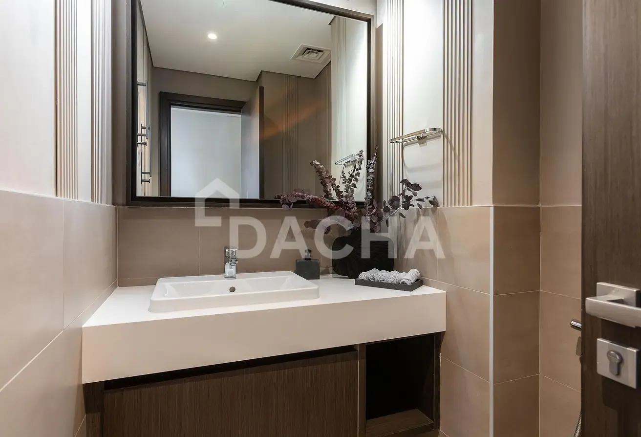 Turnkey Luxury | Fully Upgraded & Furnished