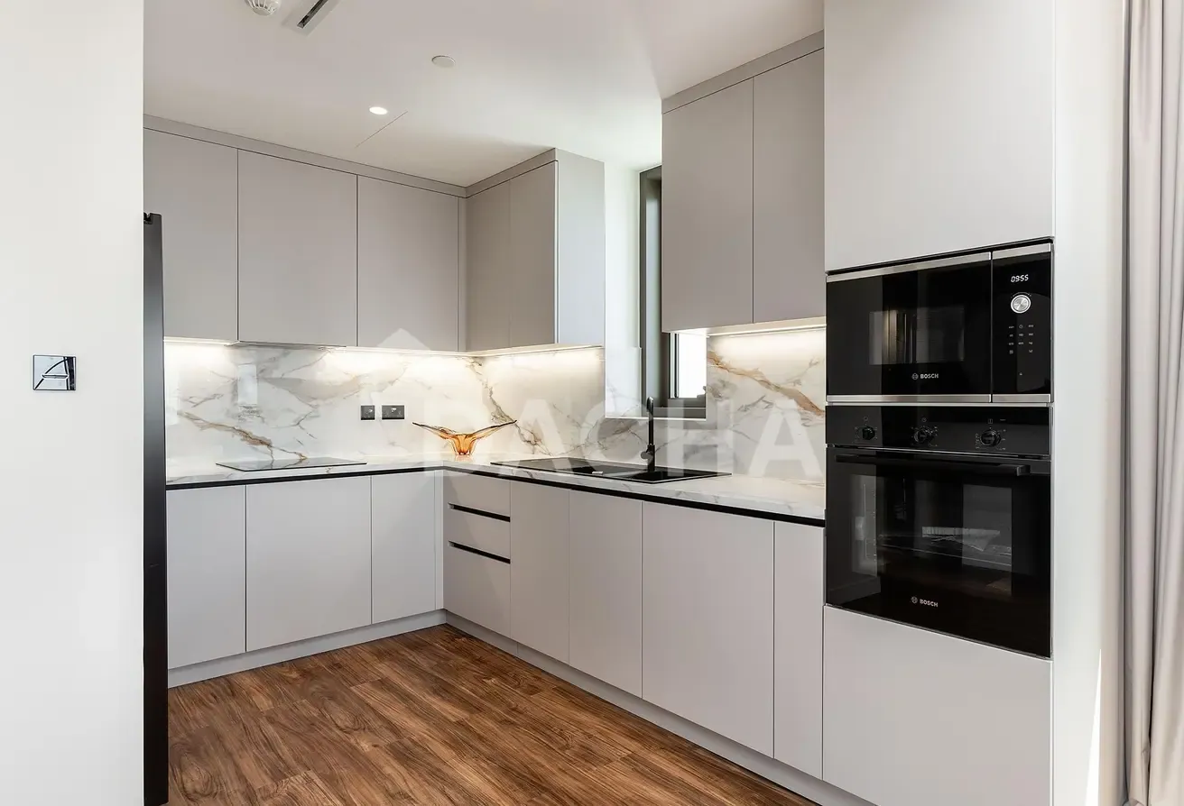 Turnkey Luxury | Fully Upgraded & Furnished