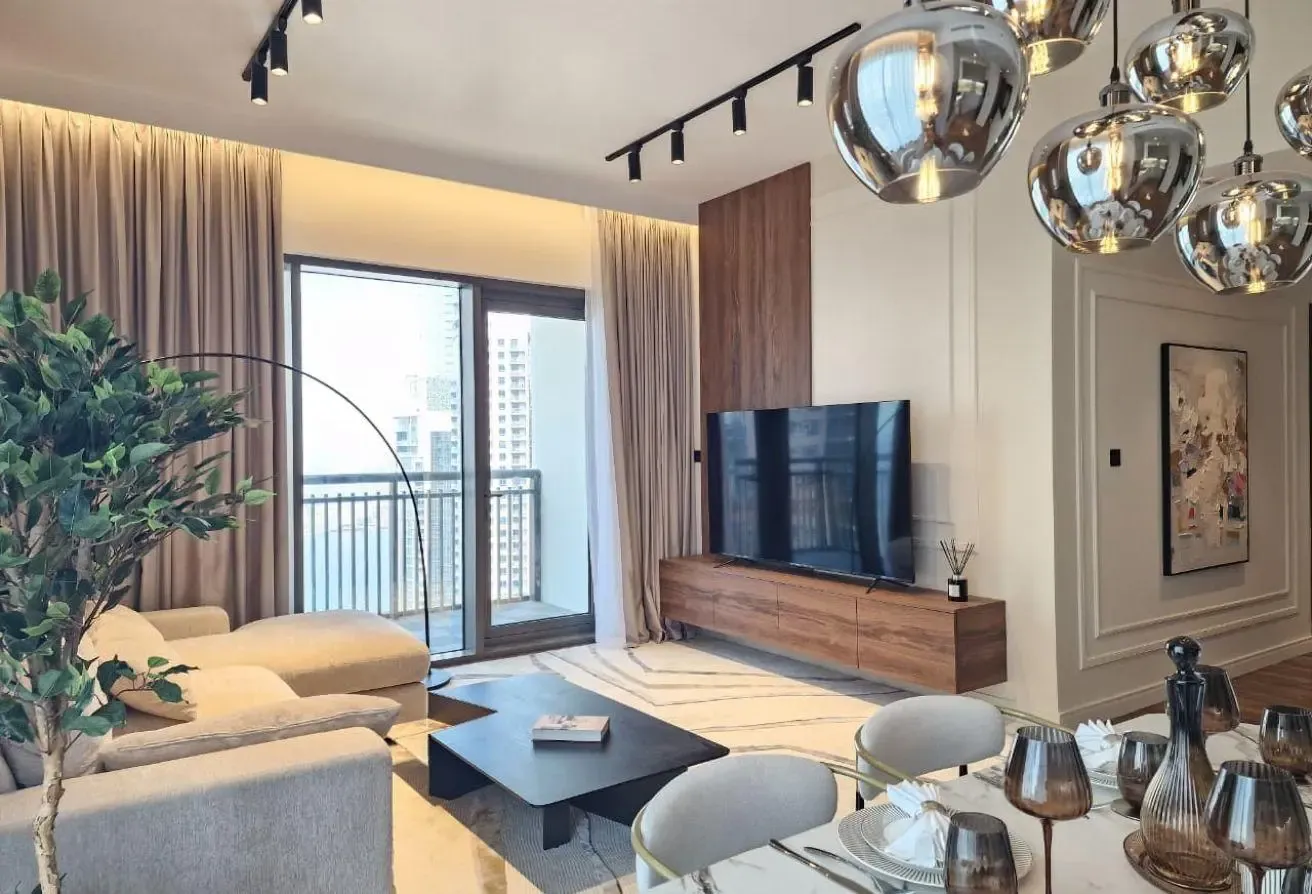Upgraded | Vacant | Furnished
