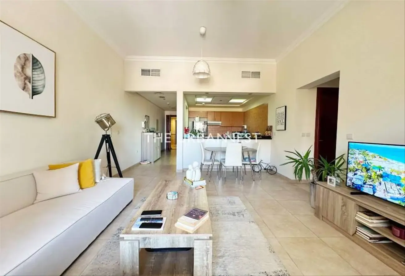 Vacant Soon | Spacious Layout | Community View