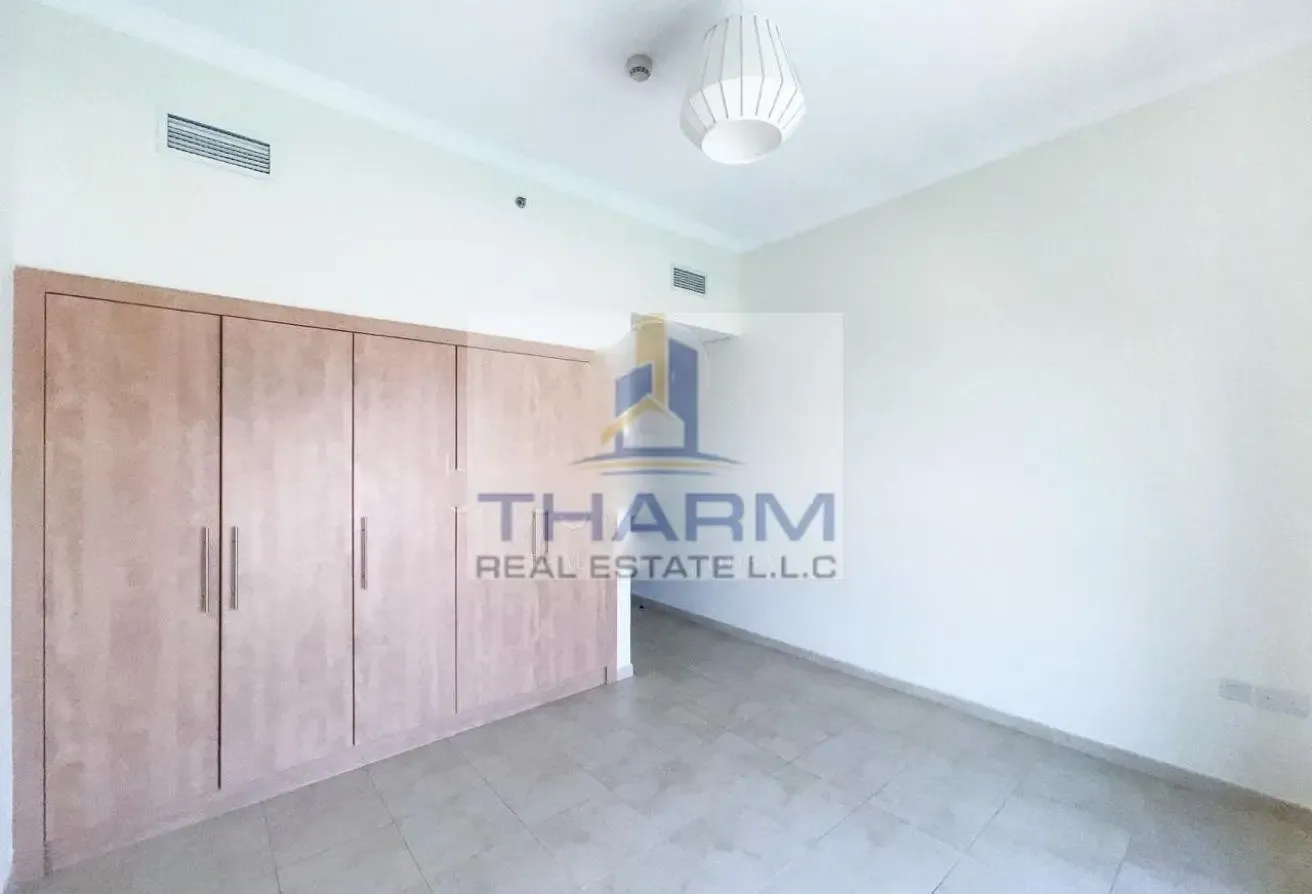 SPACIOUS 1BR APARTMENT IN PRIME LOCATION