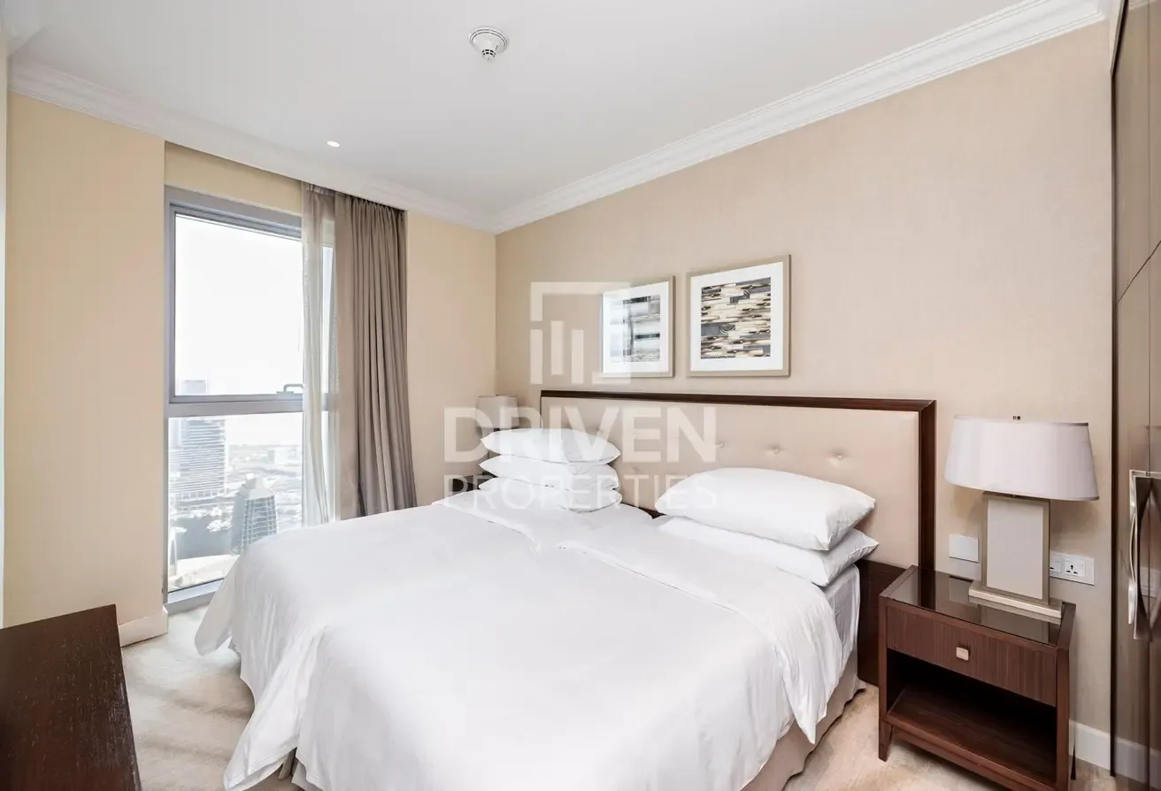 Full Fountains and Burj Khalifa View | High Floor