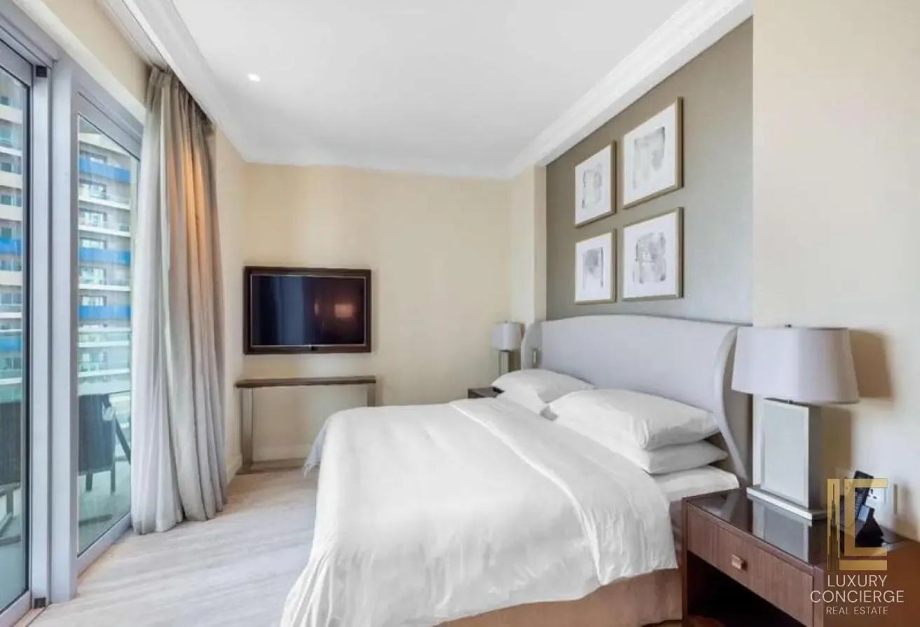 Burj Khalifa View |Furnished 2 Bed | Investor Deal