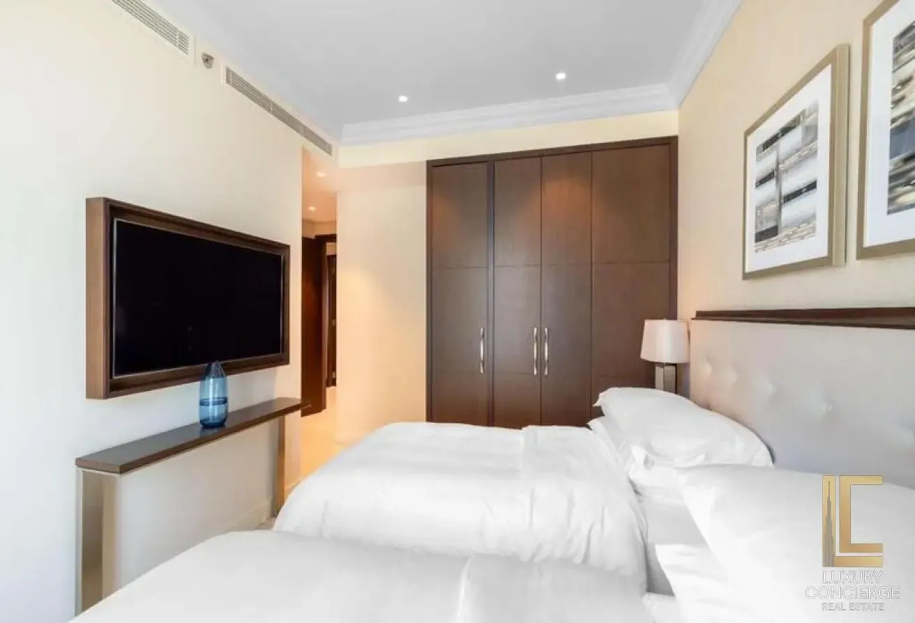 Burj Khalifa View |Furnished 2 Bed | Investor Deal