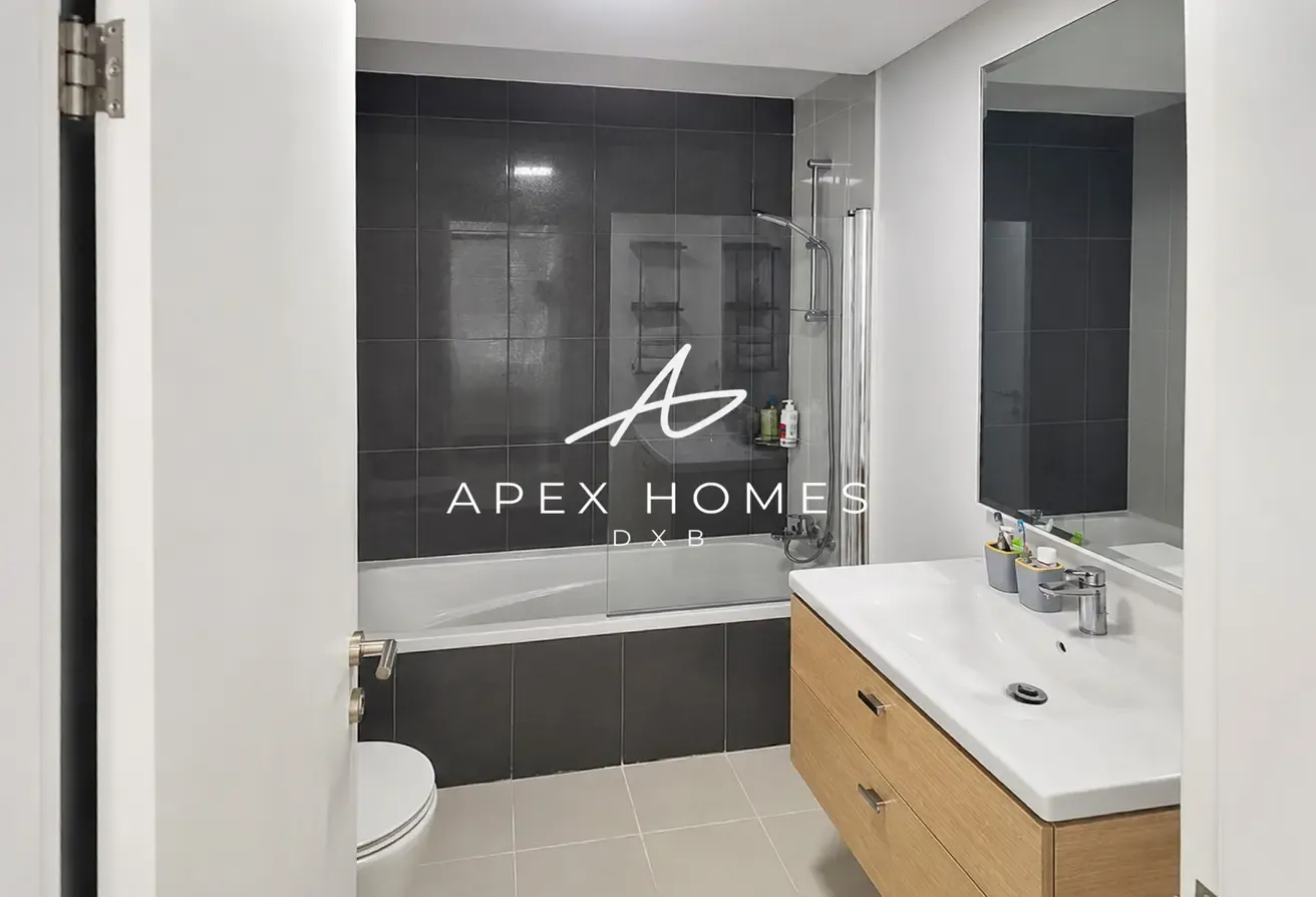 Golf View | VOT | Upgraded | High Floor
