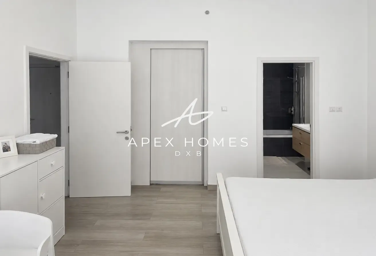 Golf View | VOT | Upgraded | High Floor