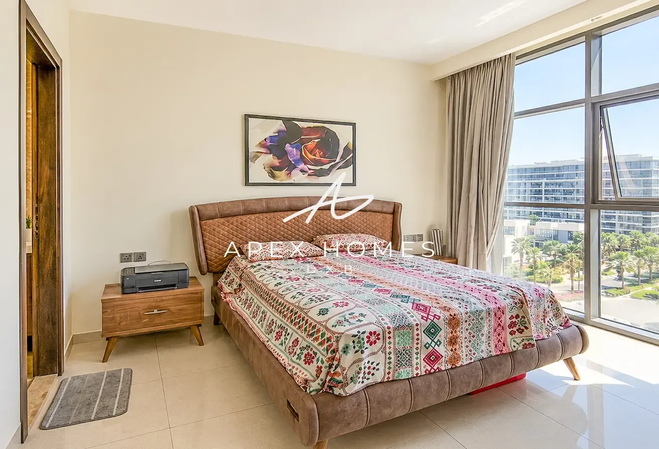 Golf View | Vacant | Corner Unit