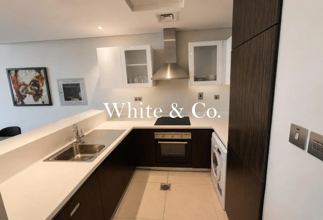 1 Bed 2 Bath | Upgraded |Golf Course View