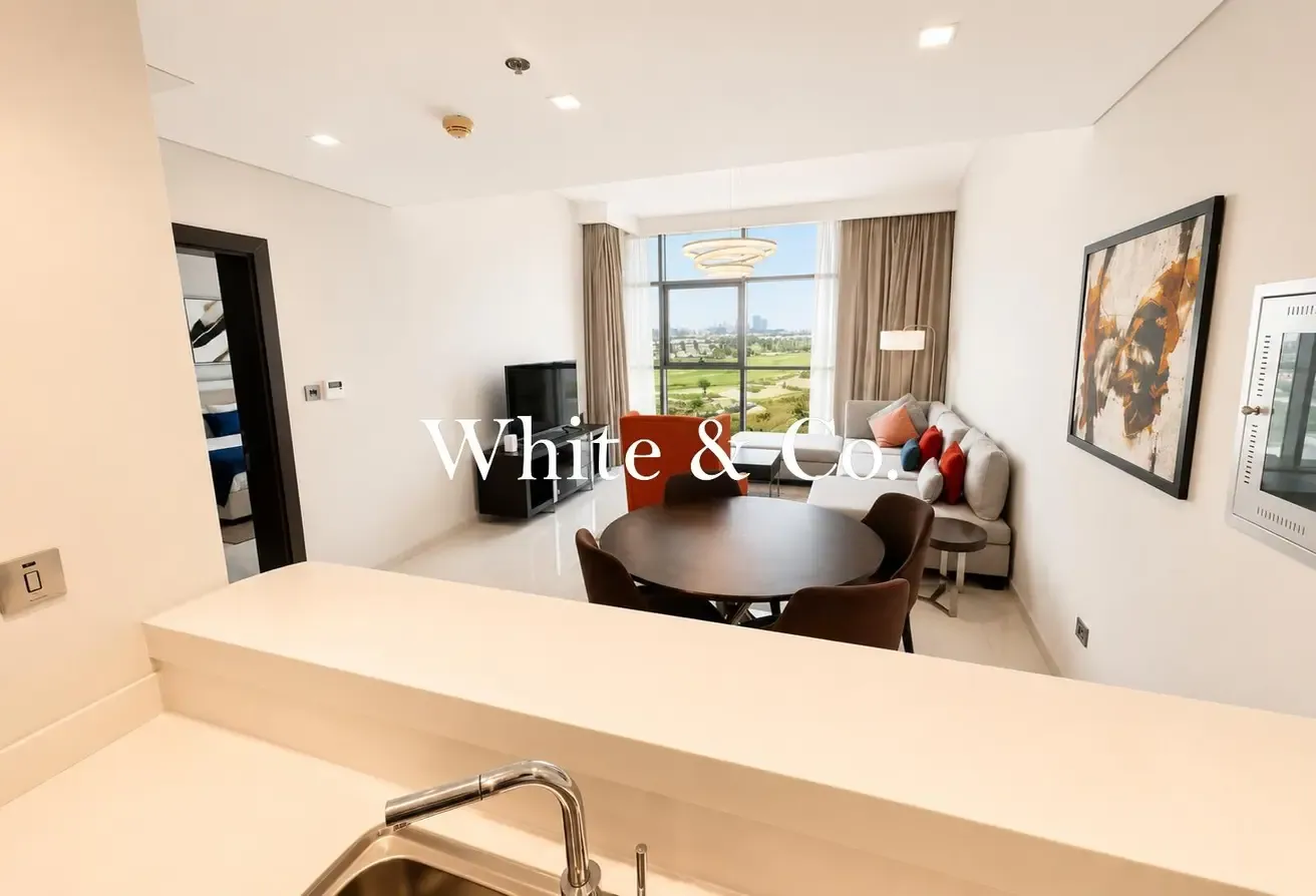 1 Bed 2 Bath | Upgraded |Golf Course View