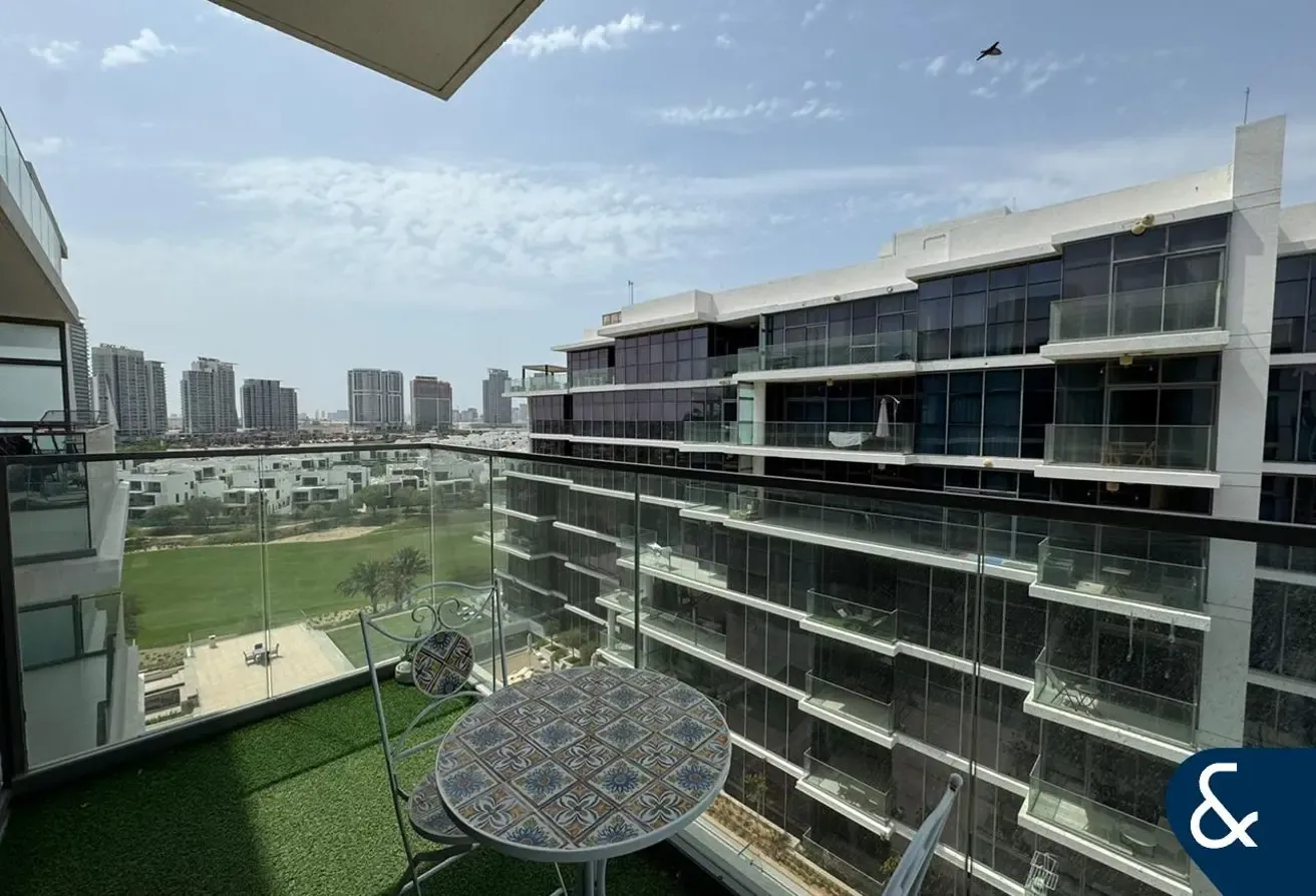 Vacant Soon | 849sqft  | Golf + Pool View