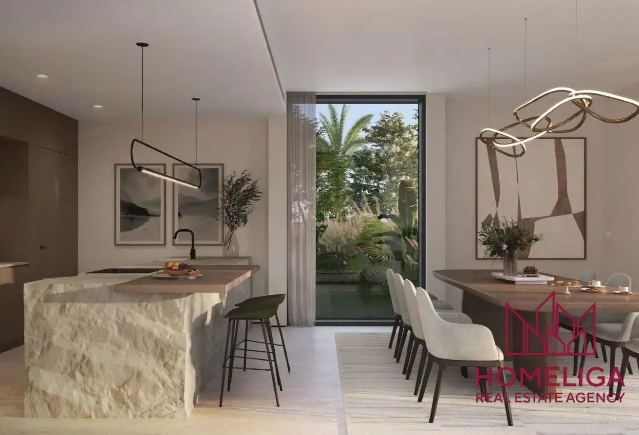 Prime Location | Spacious | Single Row