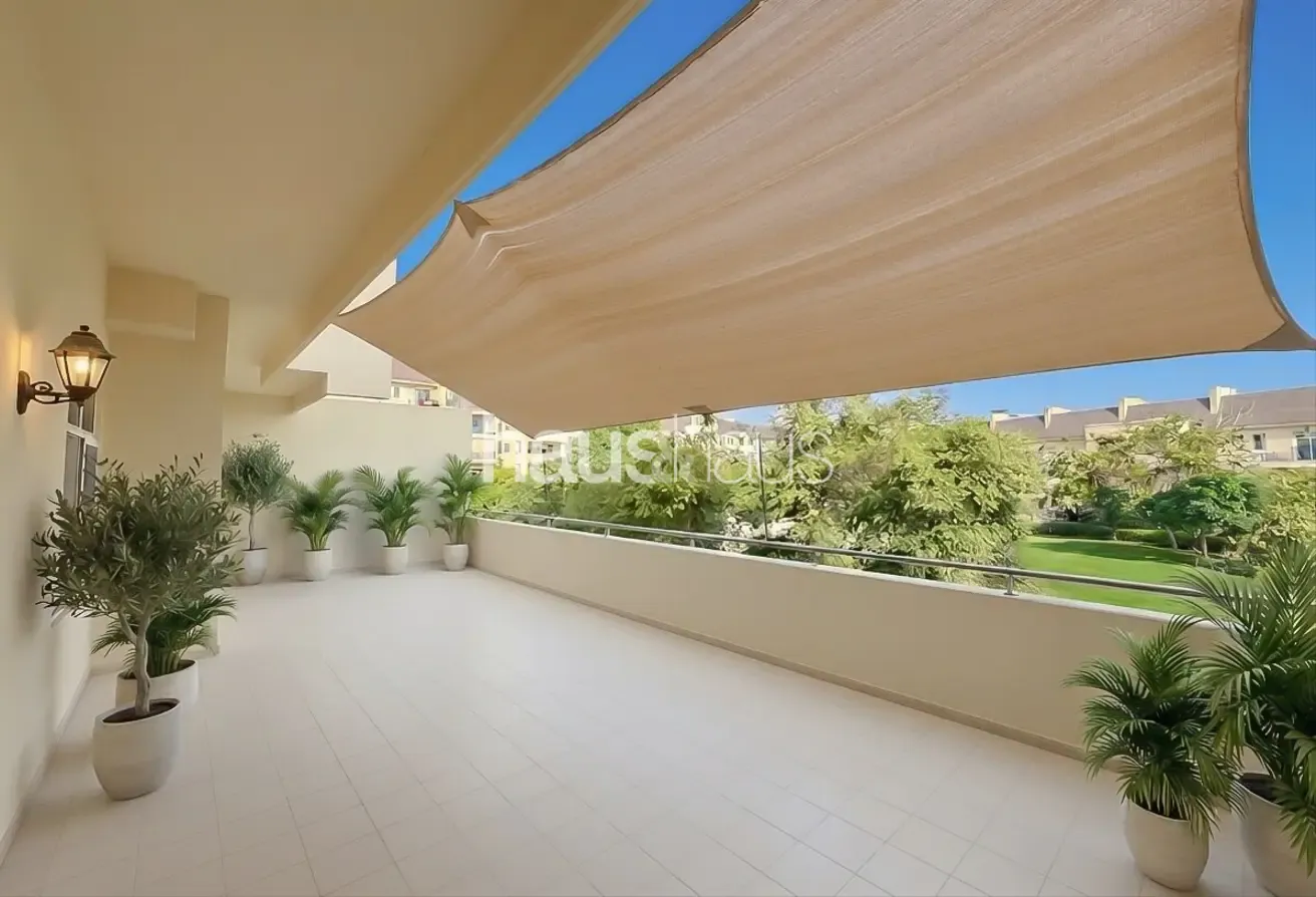 Space | Garden Facing | Family-Ready
