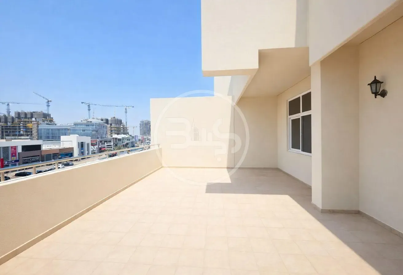 Vacant - Spacious 1Bed- Huge Terrace