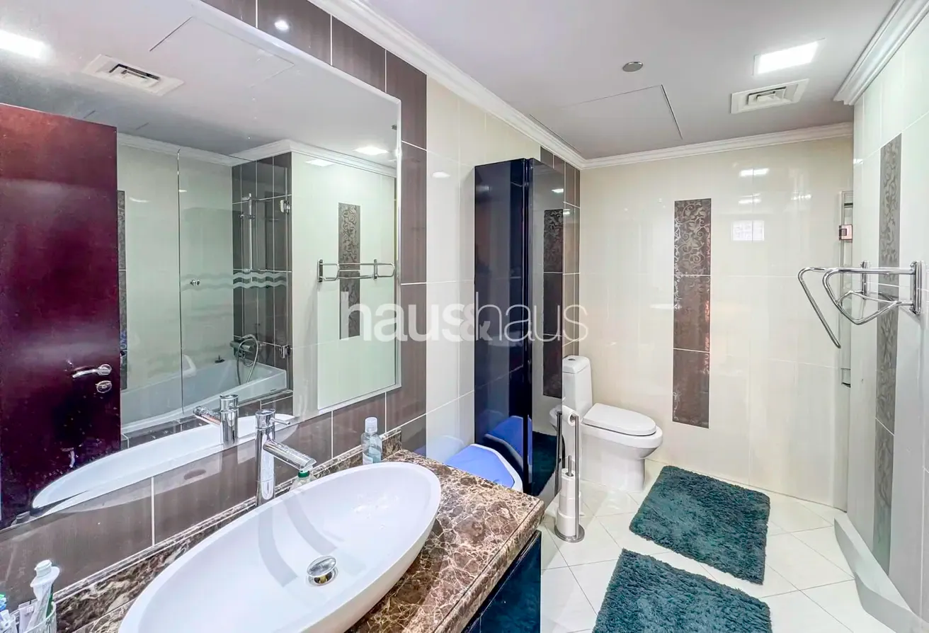 Foxhill | 3 Bedroom | Upgraded