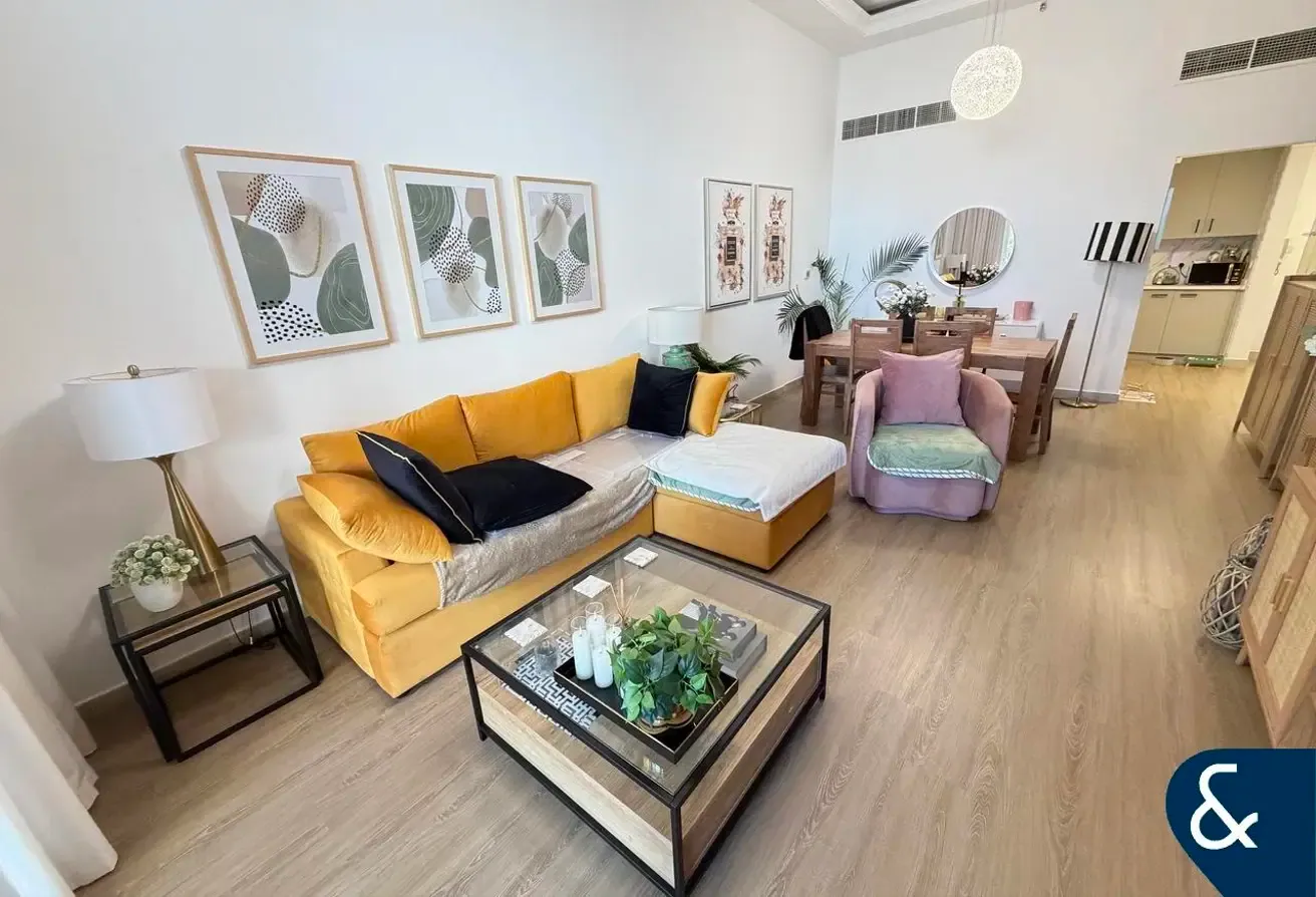 Spacious Two Bedroom | Upgraded | Rented