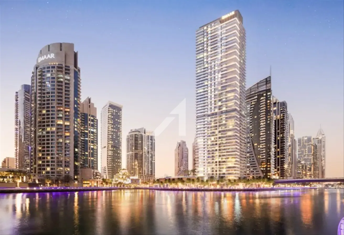 Luxury Waterfront Living | Prime Location | Resale