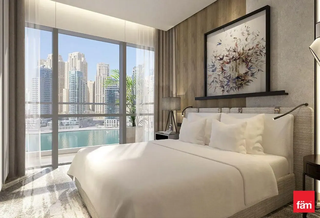 Prime Location| Spacious| Corner Unit