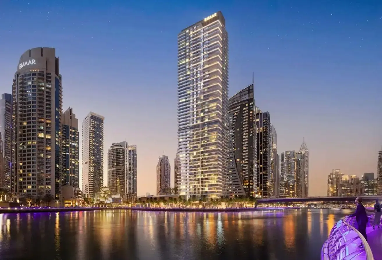 Marina High-Floor / Construction 81% / Q4 2026