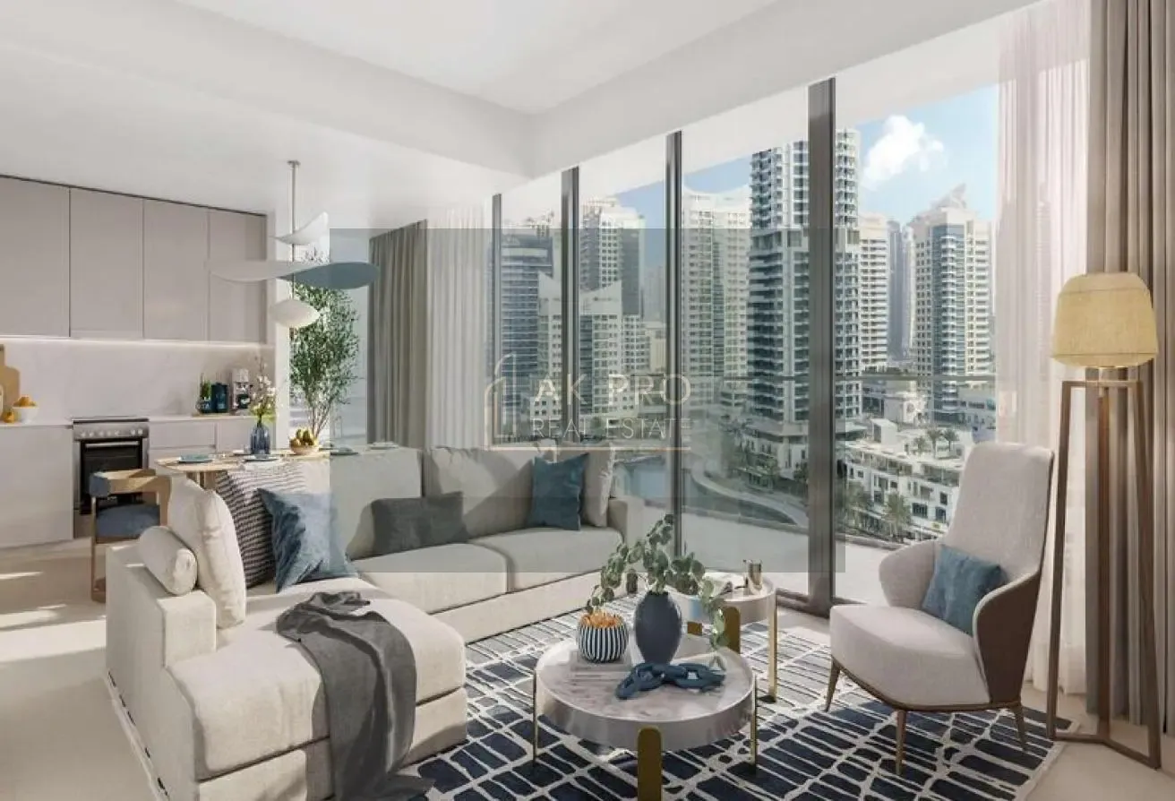 Waterfront | Luxury Living | Exceptional Deal
