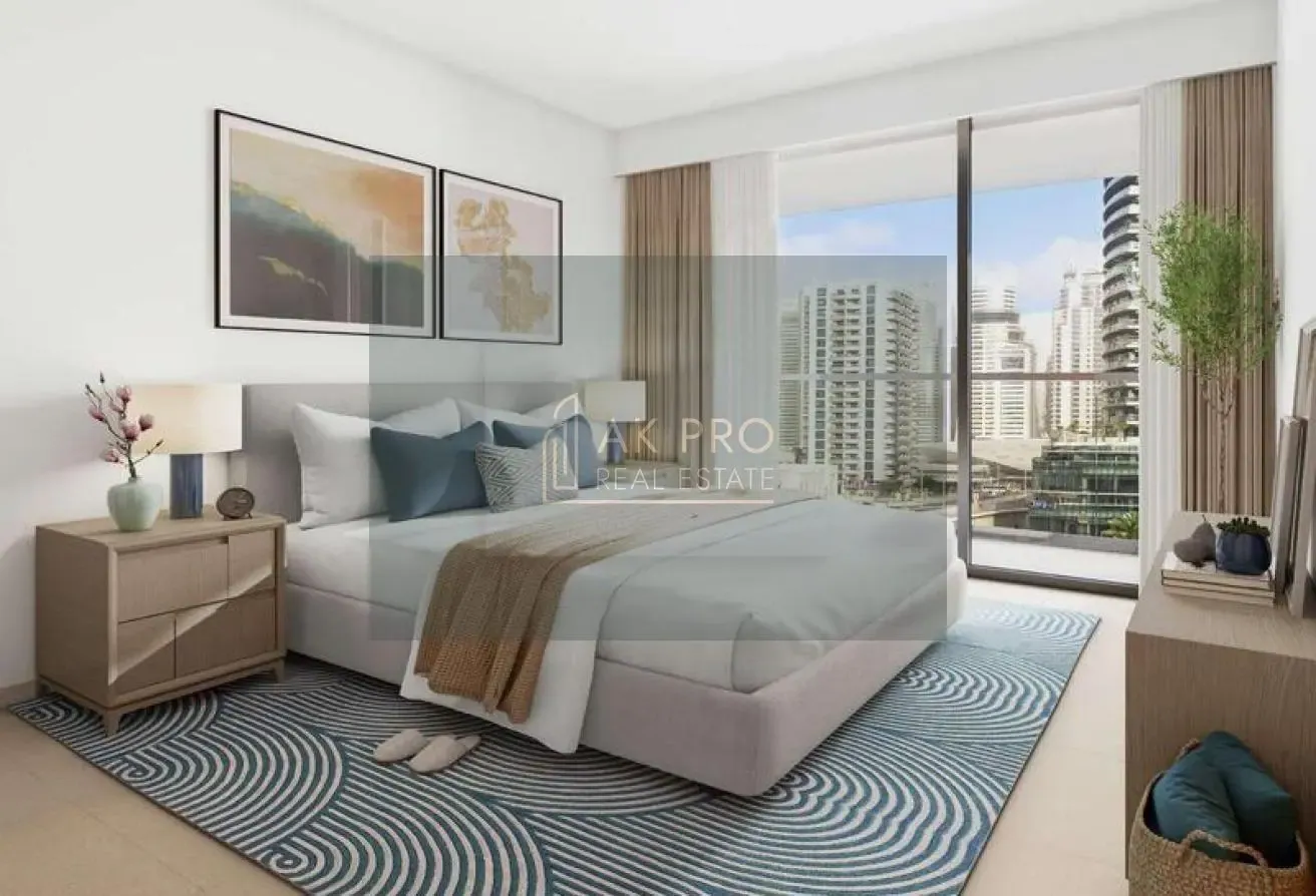 Waterfront | Luxury Living | Exceptional Deal