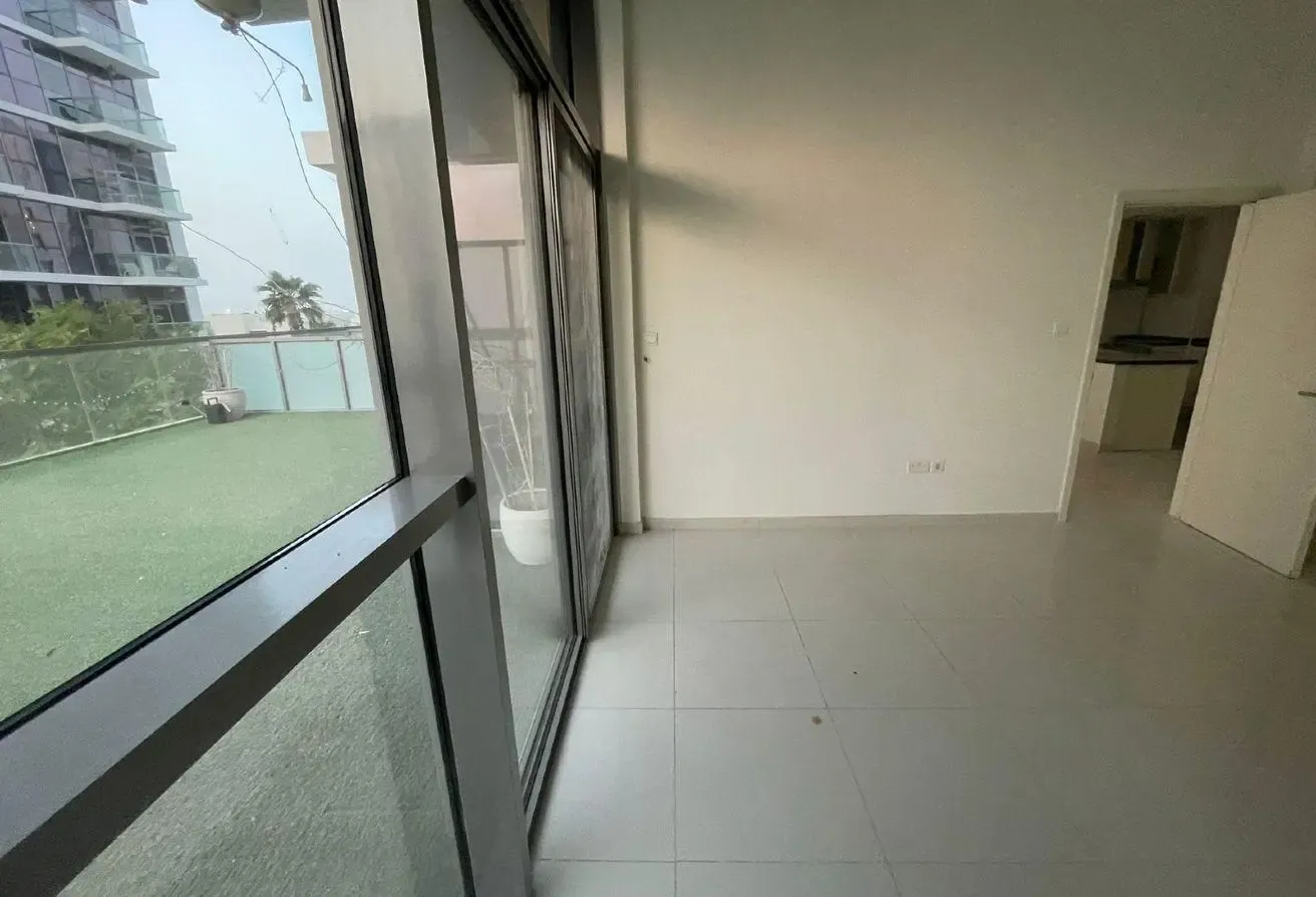 Amazing! Huge Terrace! Perfect Quality