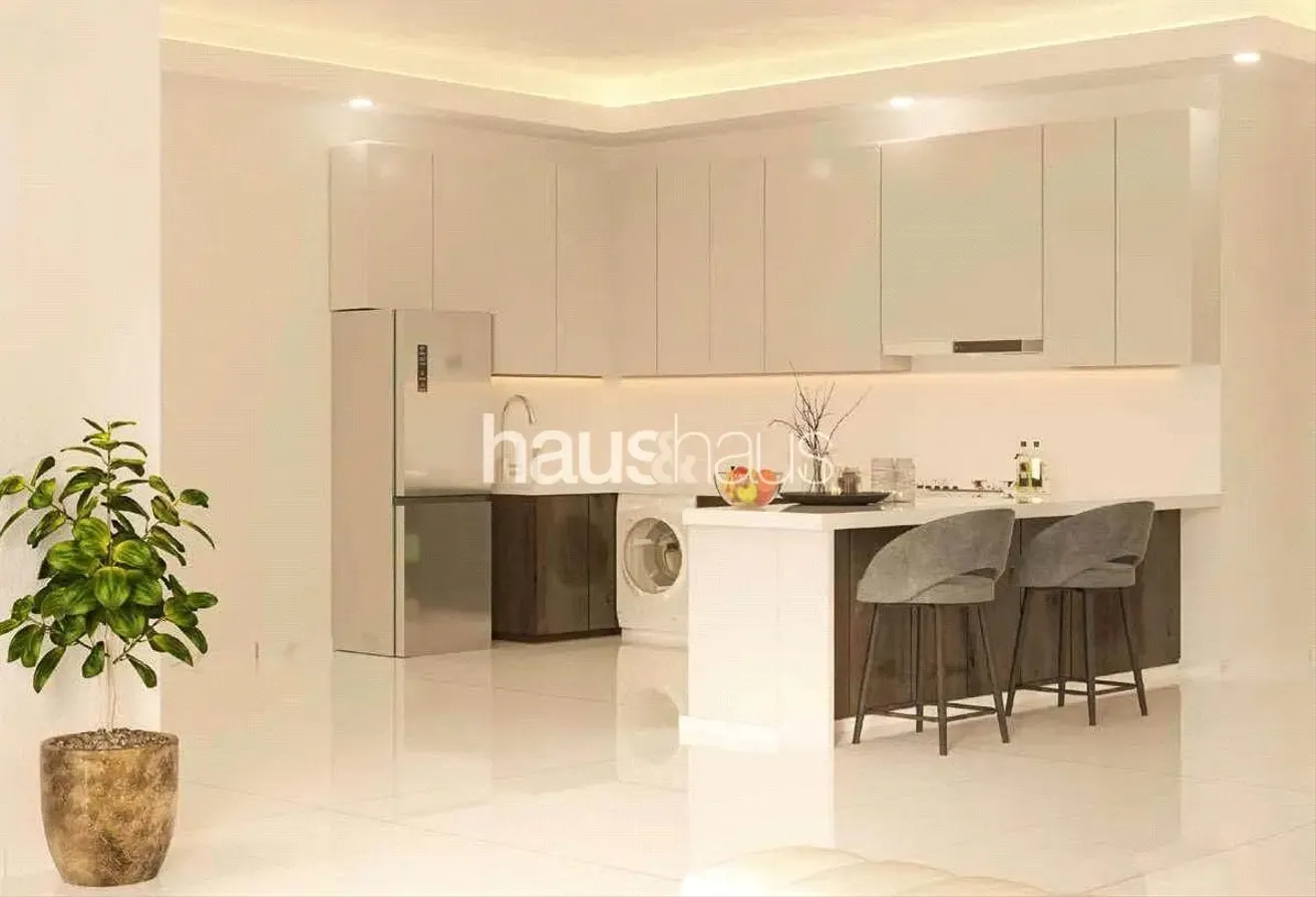 Presidential Suite | Private Pool | High Floor