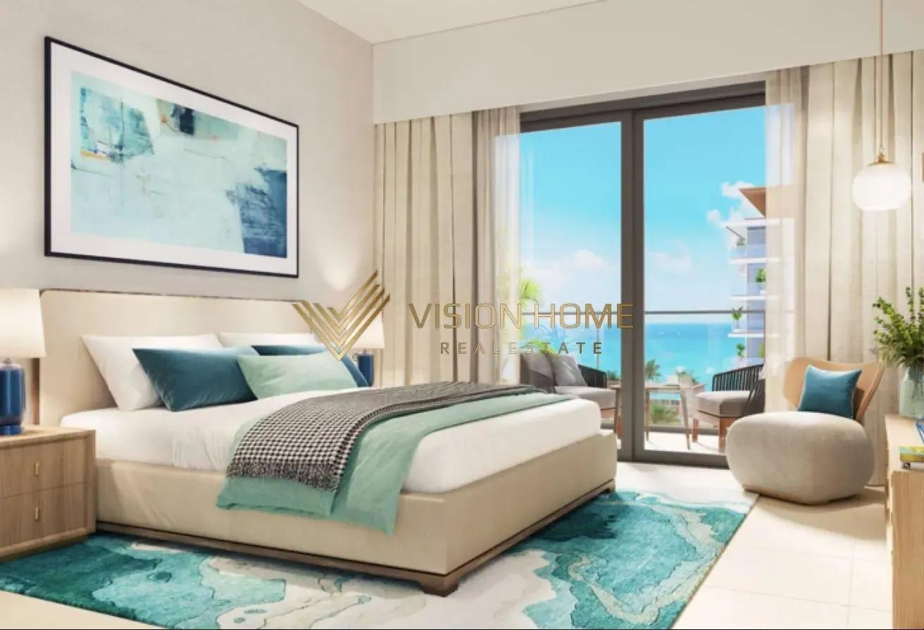 HAND OVER SOON | PANORAMIC WINDOW | MARINA LIVING