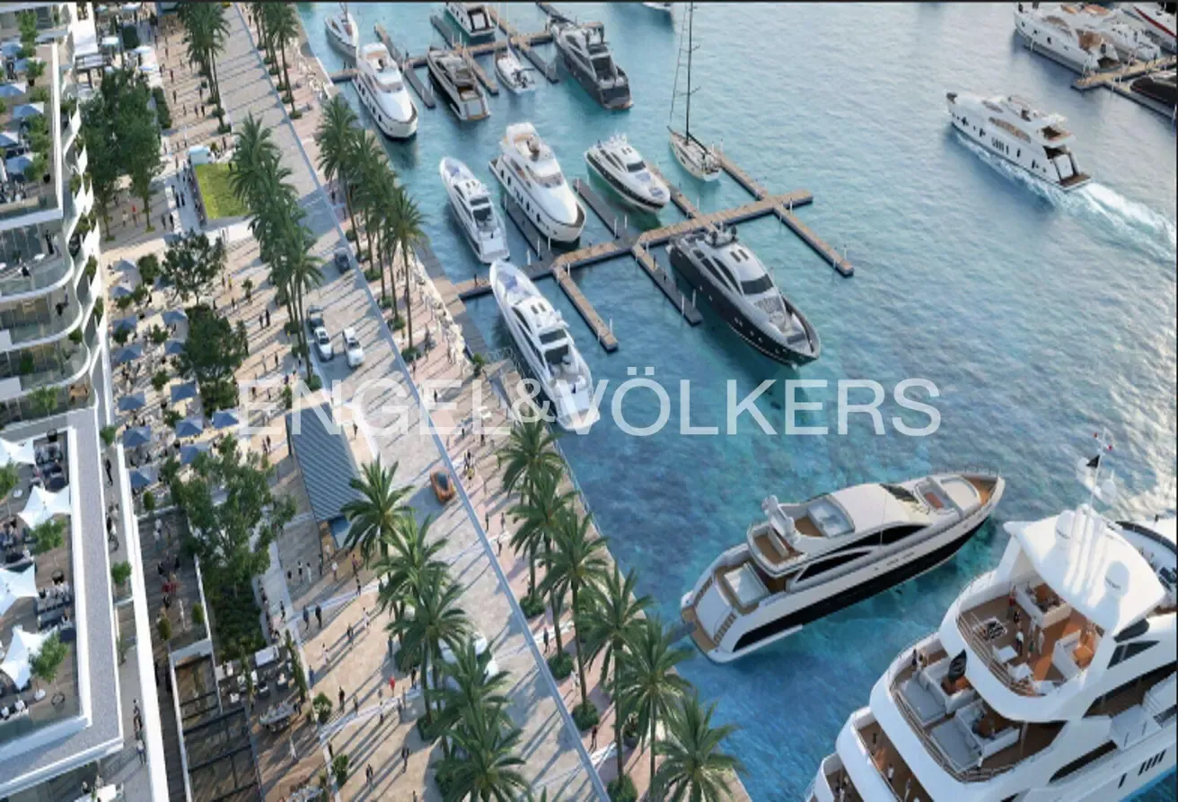 Marina Front Living | Skyline & Sea Views