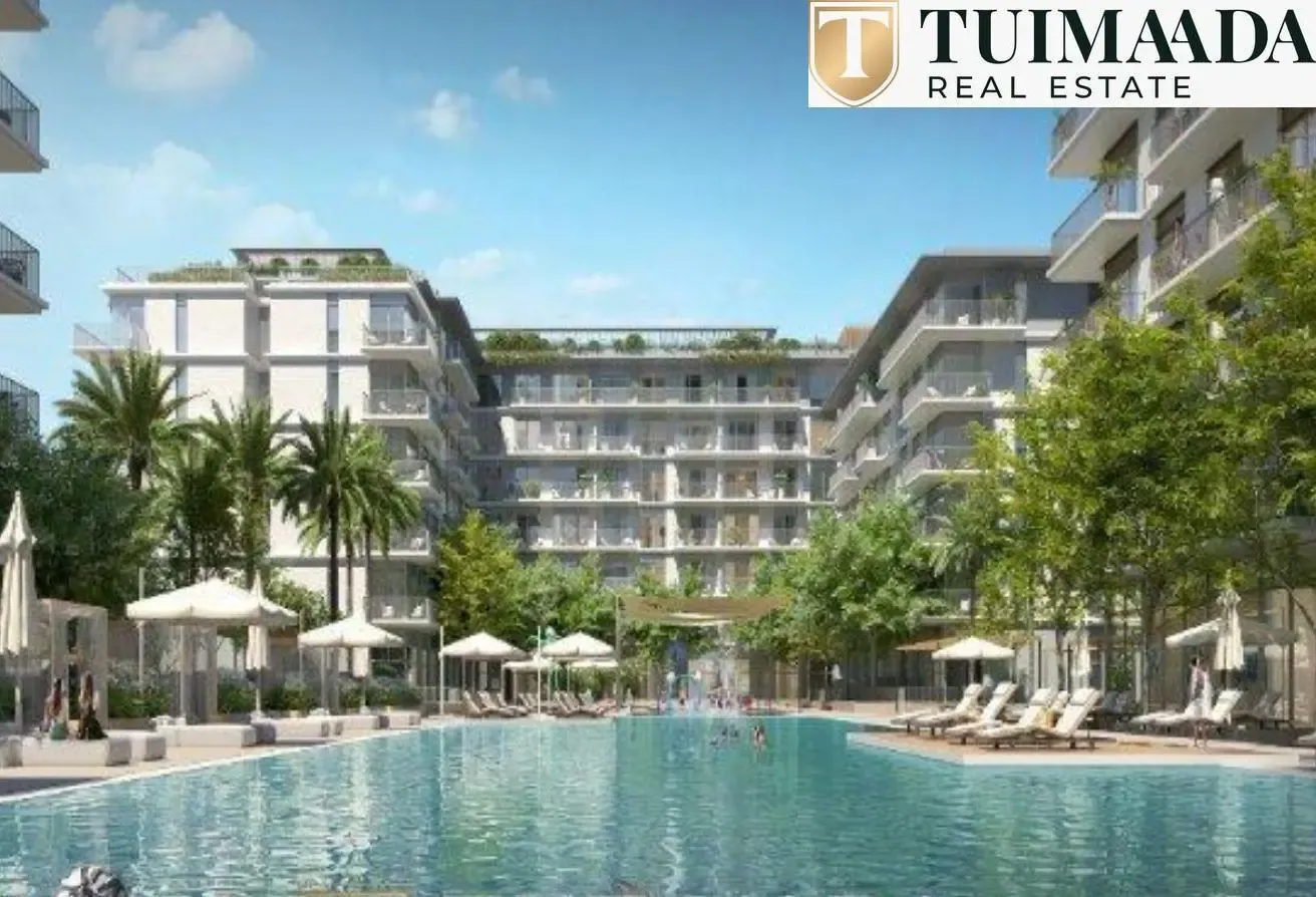 Luxury Seafront Unit I Prime Location I Spacious