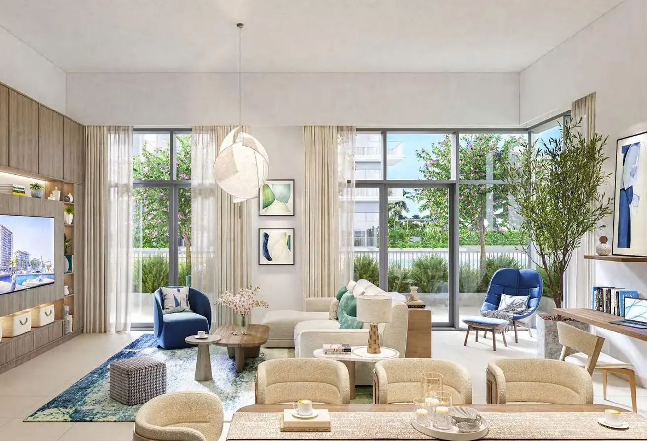 Luxury Living | Waterfront | High Floor
