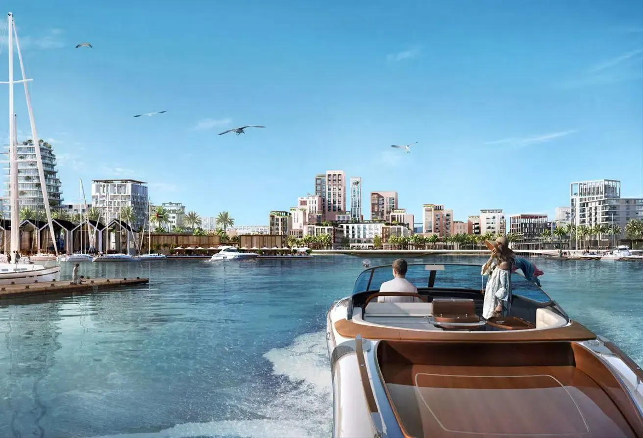 Luxury Living | Waterfront | High Floor