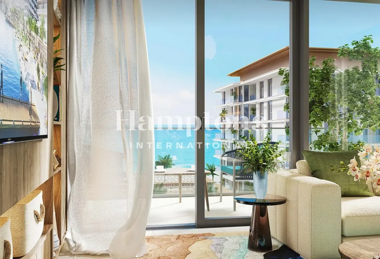Seascape | 2BR Waterfront Apartment | Middle Floor